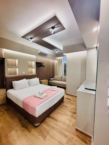 Monastiraki 110 SuperHost Hub
