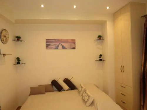 Nice studio next to the sea