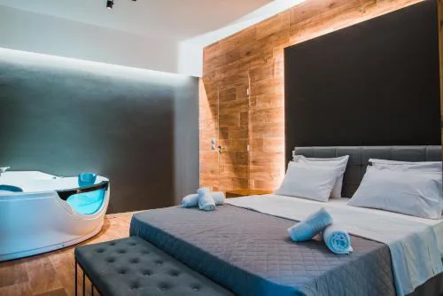 NOHO Boutique , premium living Lazeon 7