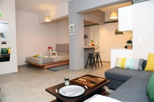 Olive Tree Deluxe Apt under Acropolis