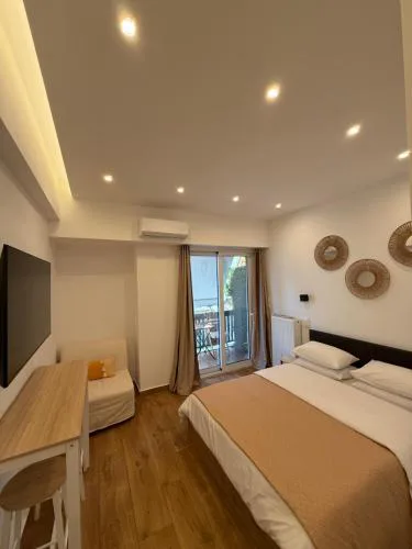 Pagrati Cozy Lux Studio-Chremonidou street