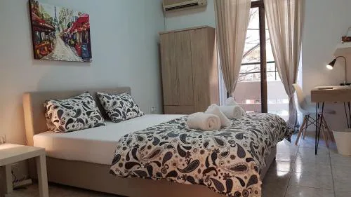 Palette Apartment Bamboo - Athens Center, 6 BD, 3 BATH