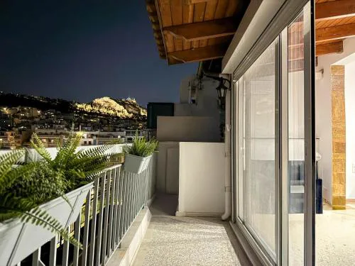 Panathenea Rooftop Apartment with Stunning View of Lycabettus