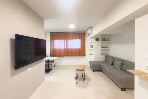 Panormou Neon - Urban Apartment 1B