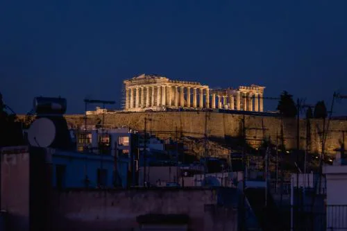 Paradise Heated Jacuzzi with Acropolis View