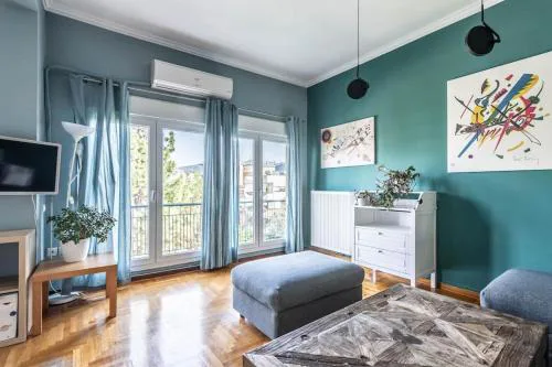 Park view apartment in Chalandri