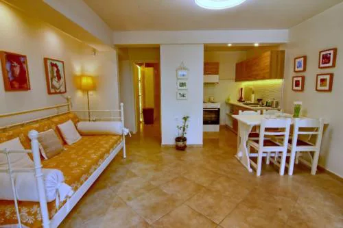 Patima Apartment