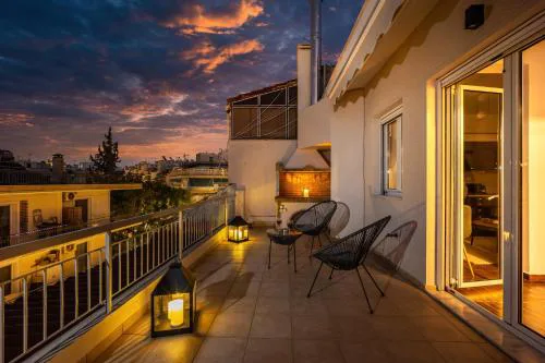 Penthouse in Koukaki with Acropolis view