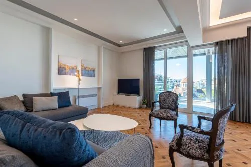 Phaedrus Living City Center Luxury Flat Neos Kosmos