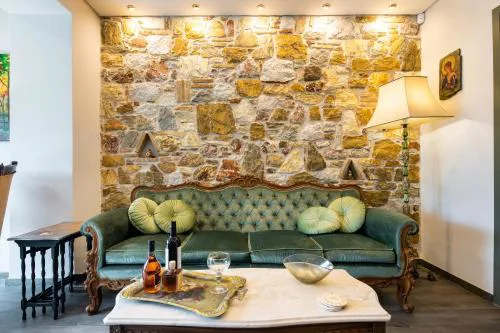 Queen's stone legend, royal living by Acropolis