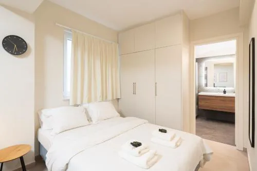 Quiet Studio In The Heart of Athens