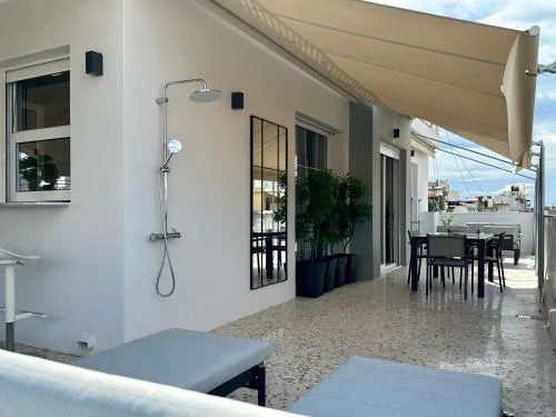 R1 Blue Paradise Private Terrace Jacuzzi