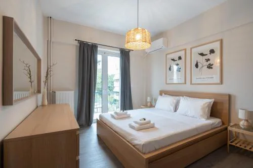 Relaxing Voula Hideaway
