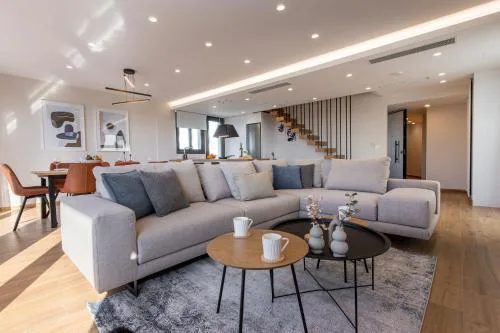 Riviera Escape Penthouse Suites