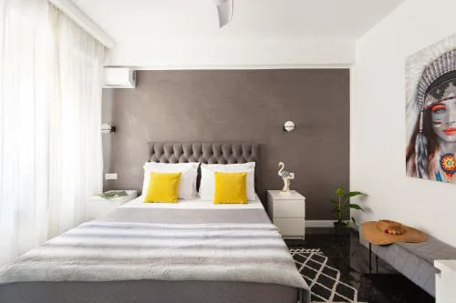 Seaside Apartment by Flisvos Marina