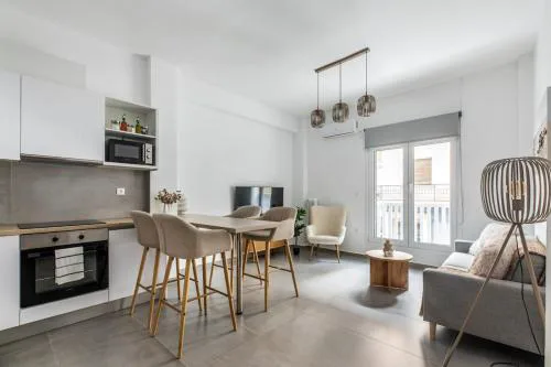 Selesta - Stylish 2 Bedroom Apartment in Athens