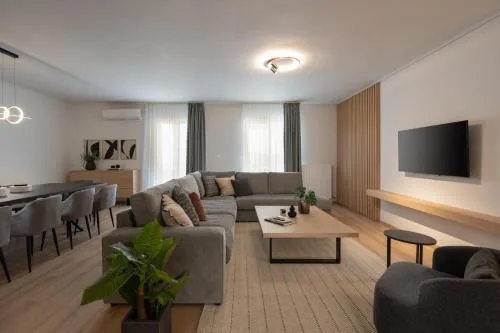 Seven Hills, Boutique Apartments