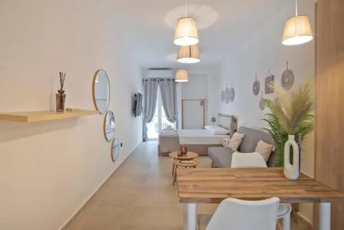 Silia Spotless Fully Renovated Studio