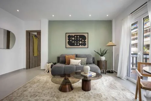 Spacious 1BR w Balcony Pangrati