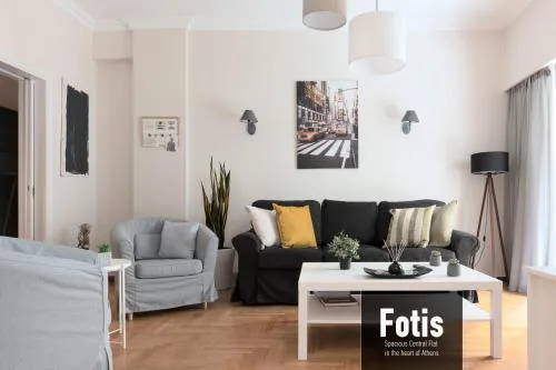 Spacious Central Flat in the heart of Athens!