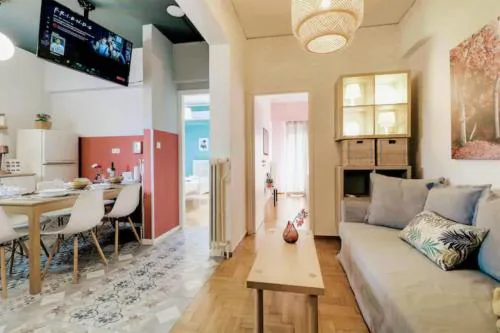 Spacious Central Flat☆3min to Metro☆AC|Netflix|PC