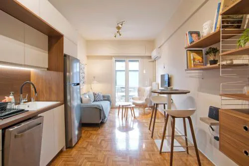 Steps from History Thissio 2BR Spotless Apt