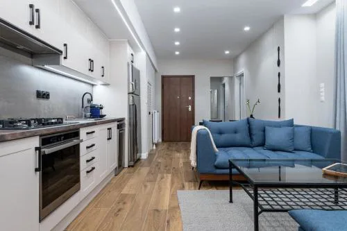 Stylish Abode Under Acropolis W/ Sunny Courtyard!