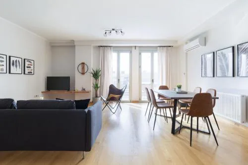 Stylish and Spacious 2BD - Thiseio by UPSTREET