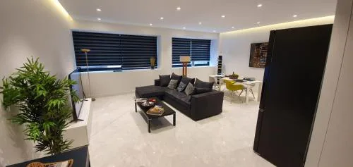 Stylish Central Apartment in Kolonaki (walking distance to Syntagma)