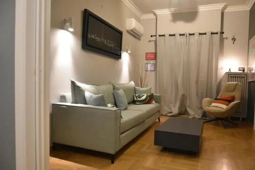 Stylish Central Cozy one BEDROOM Apartment