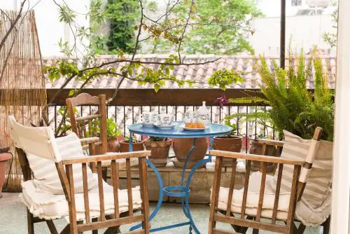 Stylish flat with veranda in the heart of Athens