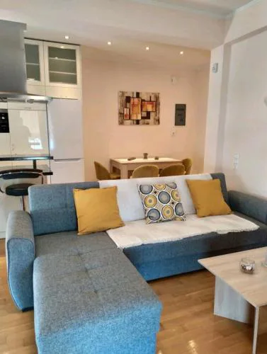 Stylish -Modern Apartment heart of Marousi