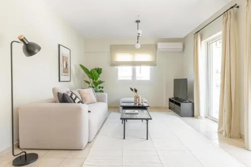 Superior 3BR Apartment in Chalandri by UPSTREET