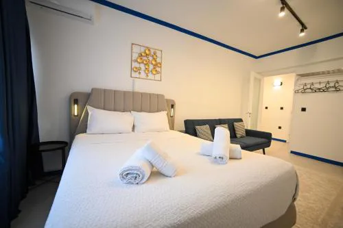 Syntagma Center Suite by Zeus Suites