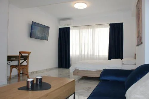 Syntagma Luxury Suites by CK-3