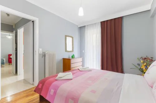 Thanasis Family Apartment