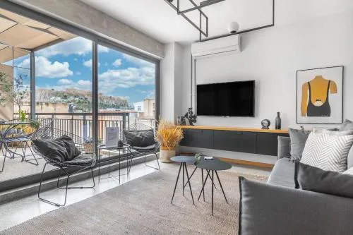 TheHostMaster Picturesque Acropolis Hill Penthouse