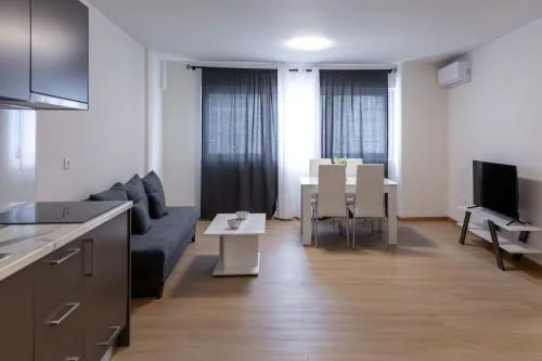 Urban Athens - One Bedroom #2