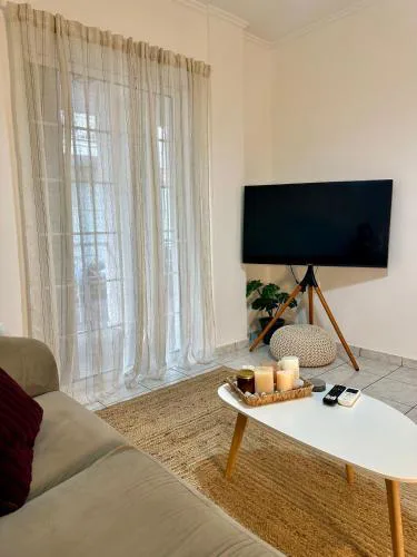 Urban lodge Agios Dimitrios