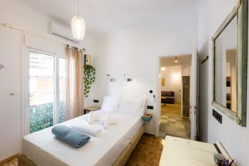 Vintage Apt next to Acropolis