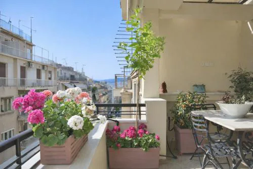 Vintage Kolonaki Luxury Penthouse Suite