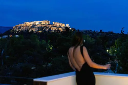Visum Acropol ,3BR - Private Terrace-Jacuzzi - Amazing View