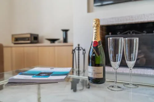 Voula Riviera Luxury Apartment