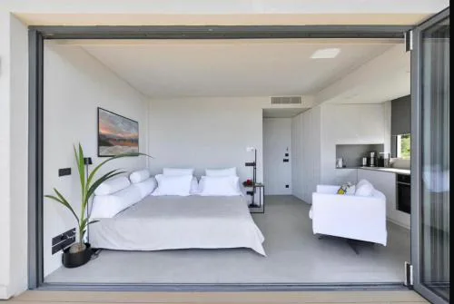 Vouliagmeni Panoramic 200m2 Rooftop & 25m2 Loft