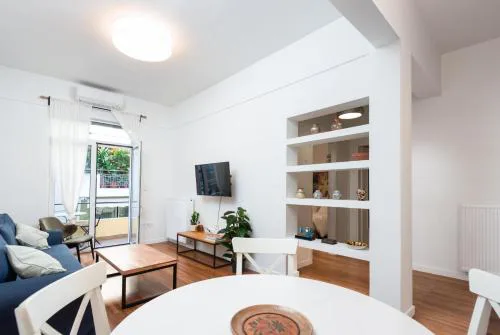 zen love, exarchia
