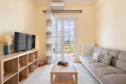 Your Home In Elefsis