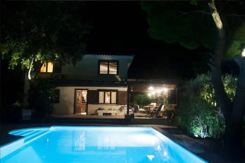 villa eleni