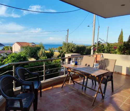 Serenity Villa-Ground floor-Sea view- sea 150m away