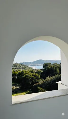 The Lotus House - Premium Coastal Living