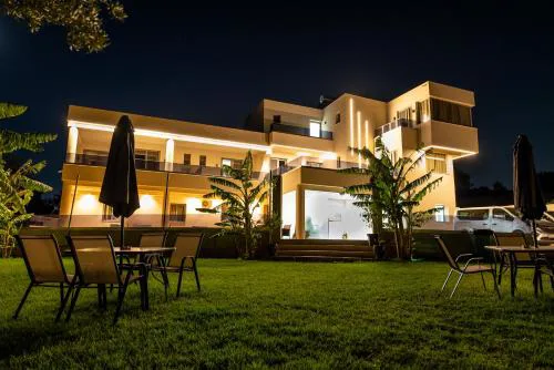 Airscape Hotel Free Shuttle From And To Athen's Airport